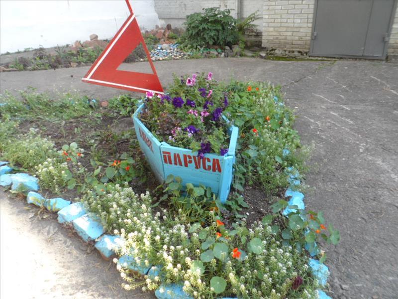 Фотография школы.